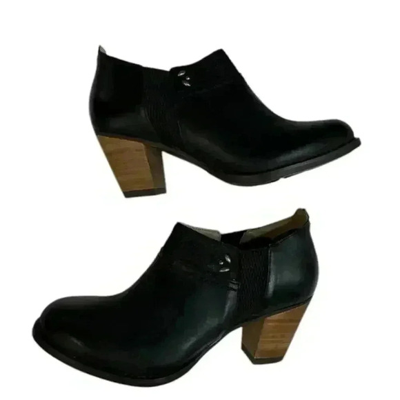 OLUKAI WOMEN'S HO'OU'I Black leather Heeled Slip On Ankle Bootie Size W6 - Picture 7 of 11